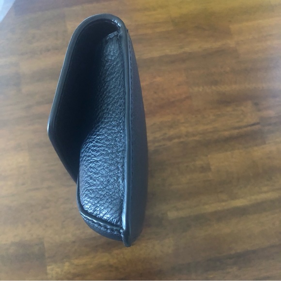 NWT $298 Tory Burch Kira Leather Clutch! - Picture 11 of 14